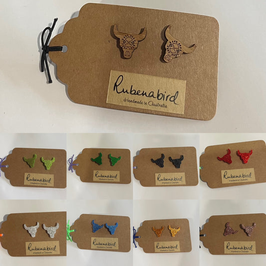 Rubenabird Bull Horns Studs